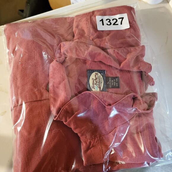 Tommy Bahama Shirt Mens XL Red Polynosic Rayon Casual Button Up - Picture 8 of 8